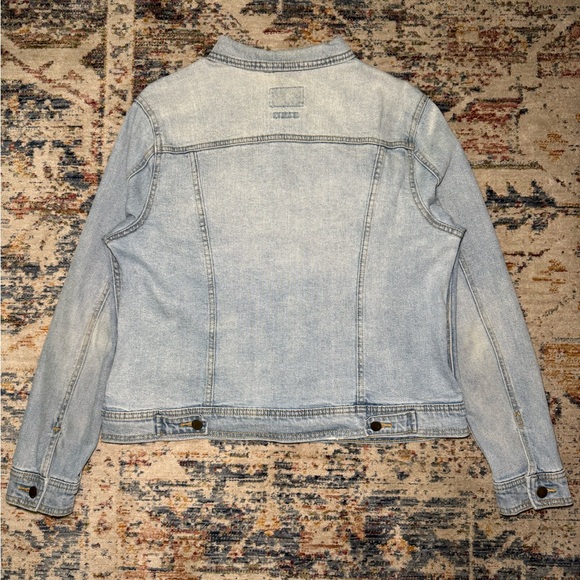 Universal Thread Light Blue Jean Jacket - Picture 4 of 5